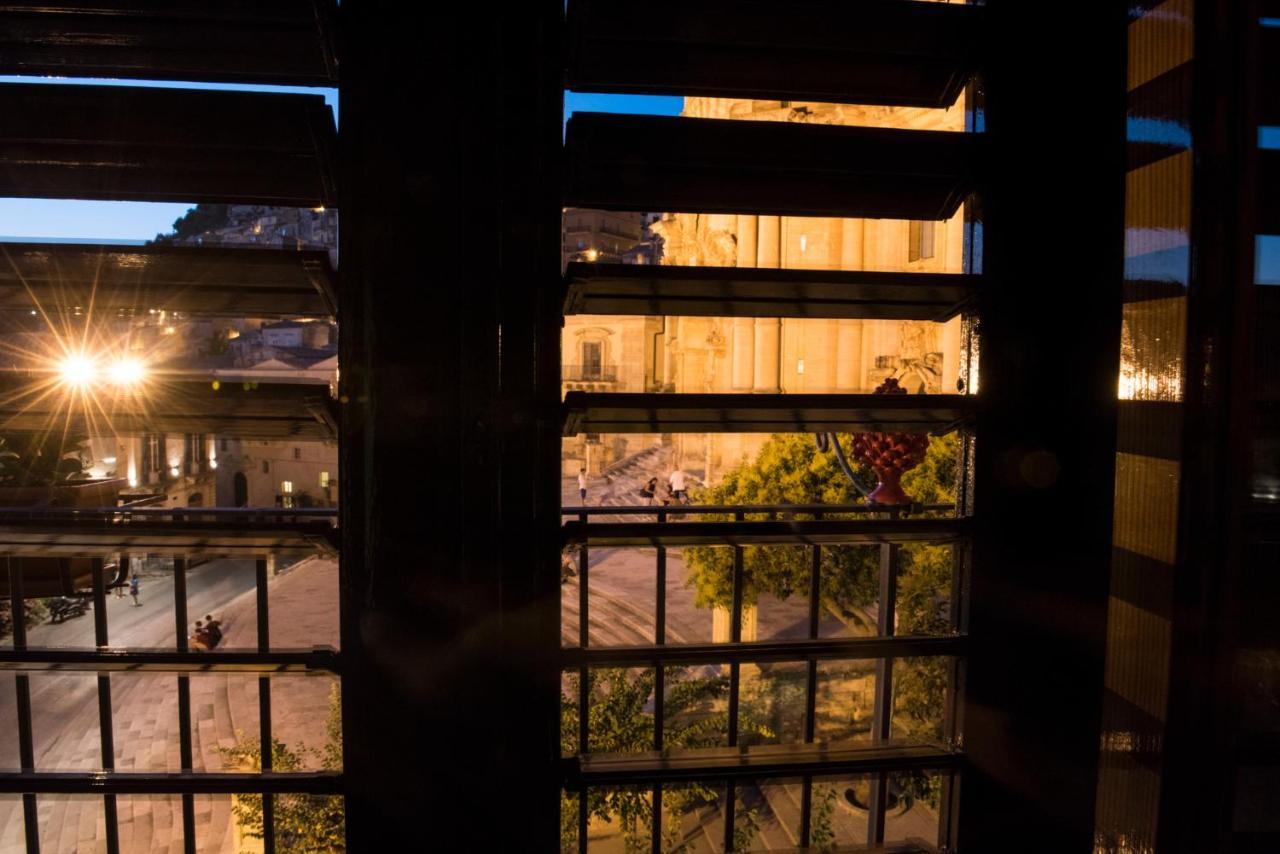 Le Stanze Del Cioccolato Bed & Breakfast โมดิกา ภายนอก รูปภาพ