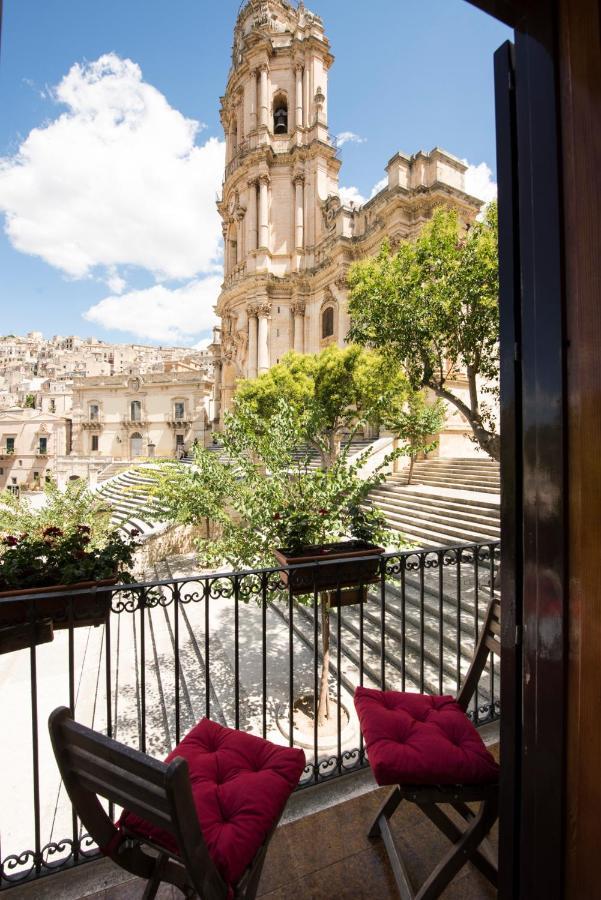 Le Stanze Del Cioccolato Bed & Breakfast โมดิกา ภายนอก รูปภาพ