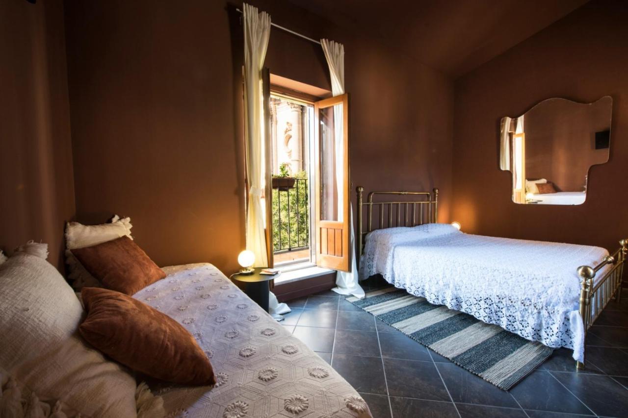 Le Stanze Del Cioccolato Bed & Breakfast โมดิกา ภายนอก รูปภาพ