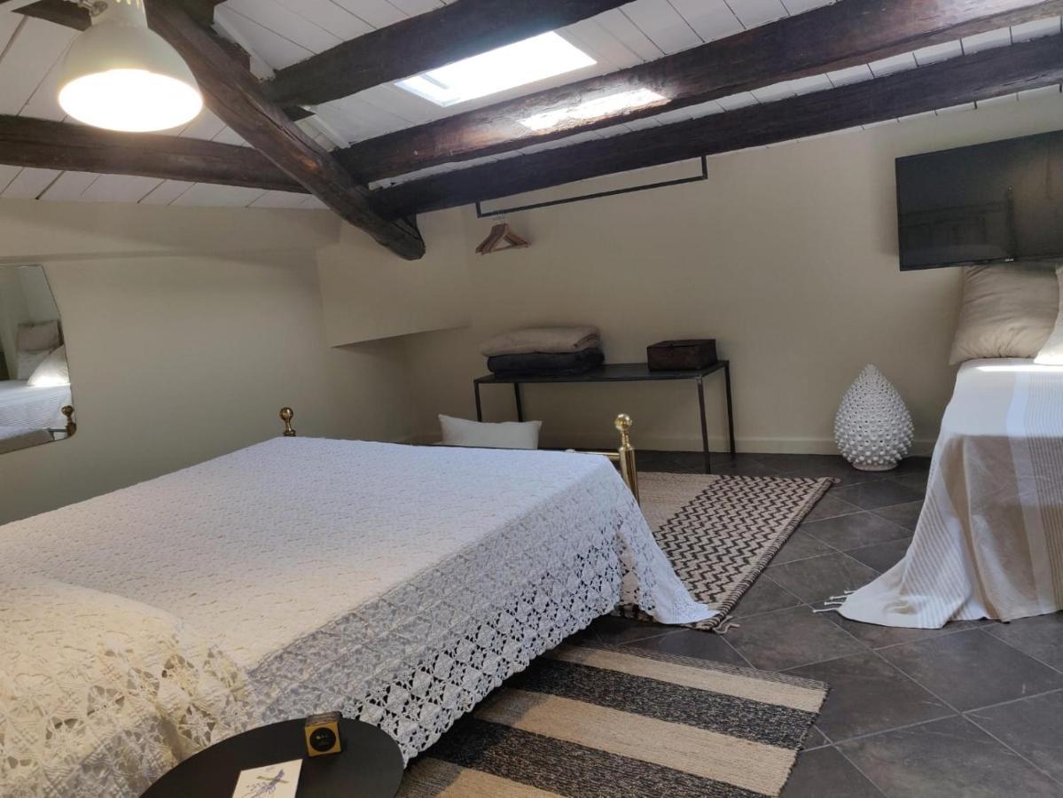 Le Stanze Del Cioccolato Bed & Breakfast โมดิกา ภายนอก รูปภาพ