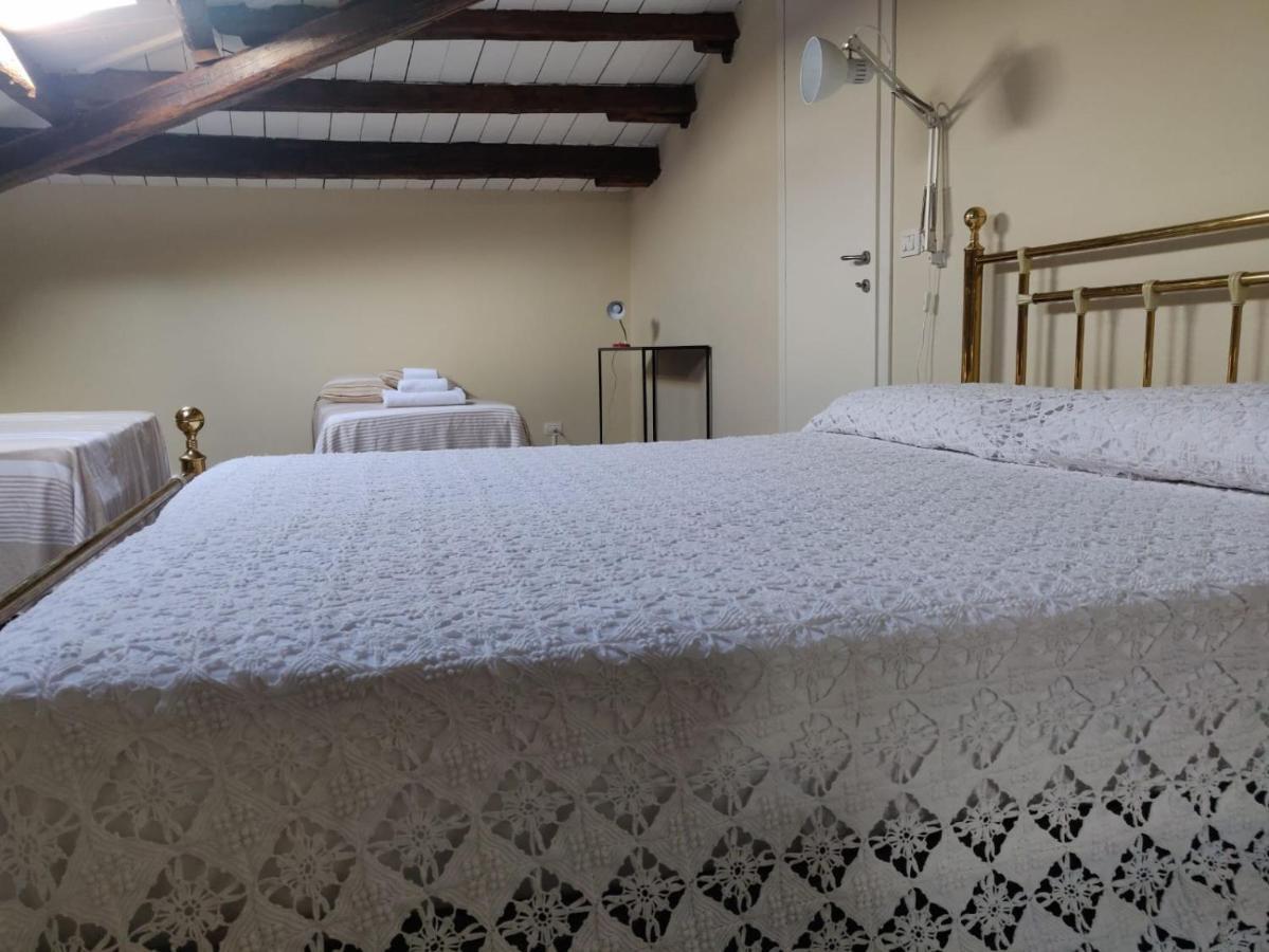 Le Stanze Del Cioccolato Bed & Breakfast โมดิกา ภายนอก รูปภาพ